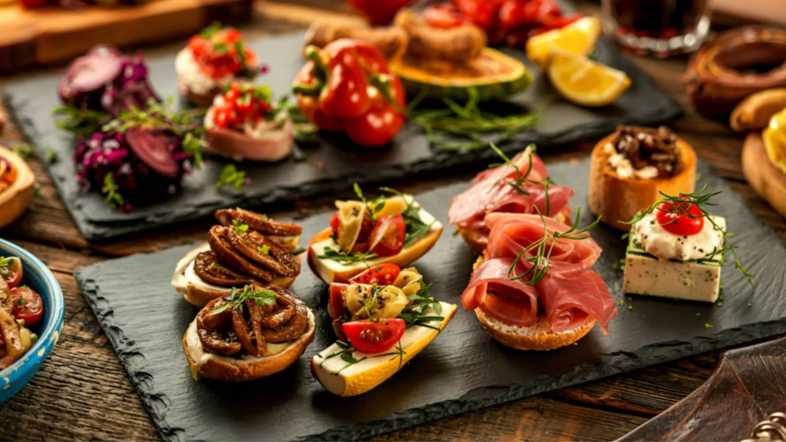 Assortiment de tapas pour séminaire d’entreprise